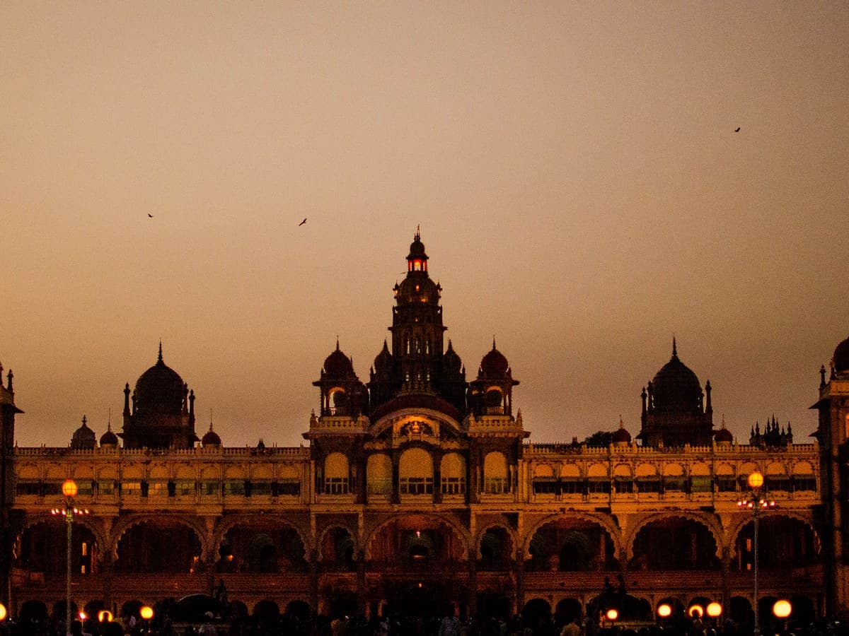 Coorg & Mysore Explorer — Coffee Hills, Royal Palace & Waterfalls